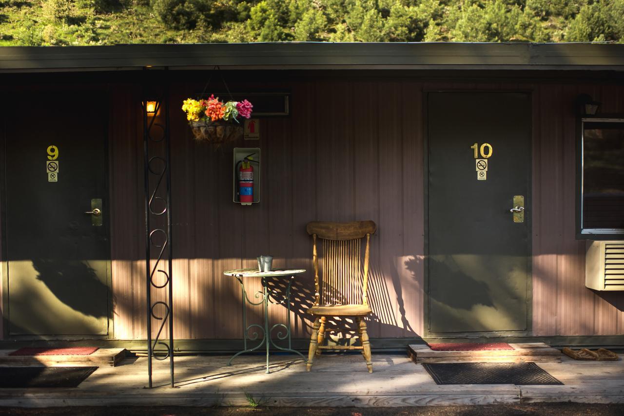Cozy Mountain Motel Austin Exteriér fotografie